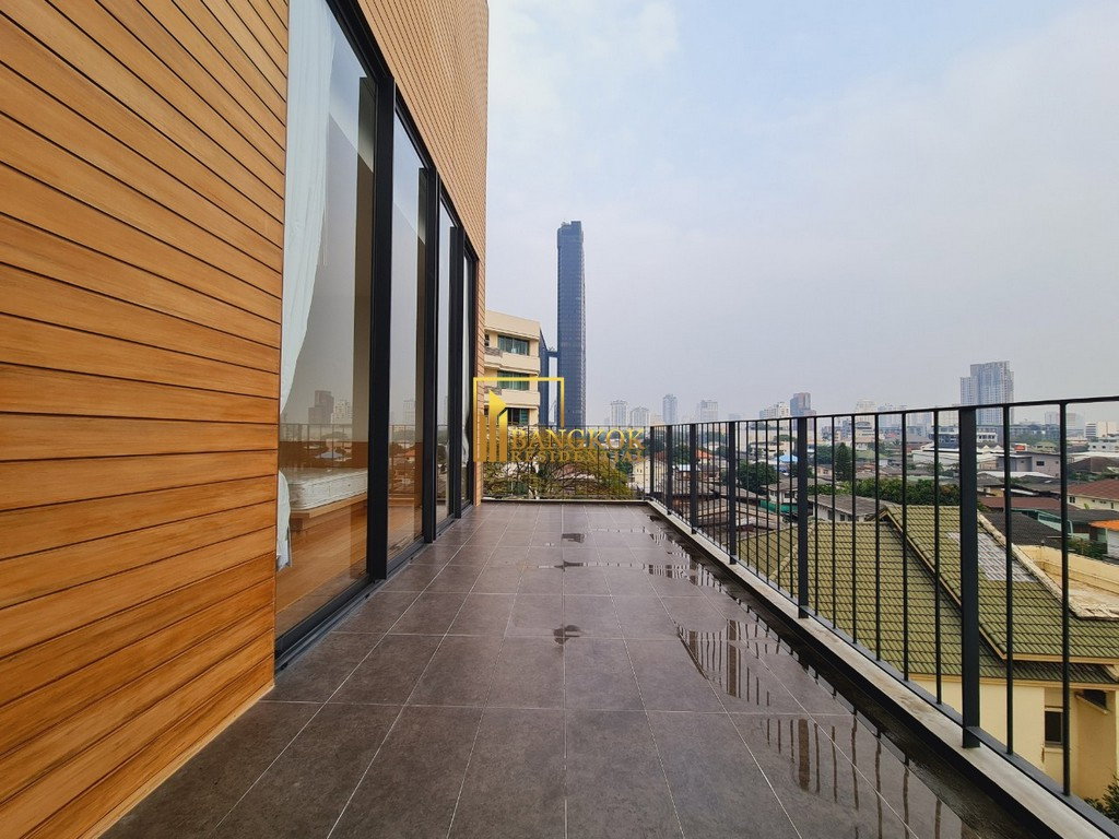 รูป Impressive 4 Bedroom Luxury Apartment in Phrom Phong - BR20742AP - รูปที่ 24/30