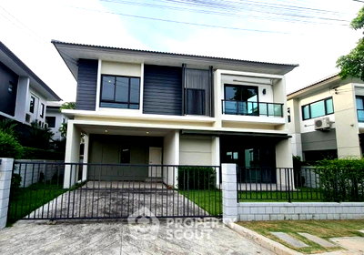 เช่าบ้านเดี่ยว สนามบินสุวรรณภูมิ : บ้าน 4 ห้องนอน ให้เช่า Centro Bangna Km.7 บางแก้ว บางพลี (ID 3128493)