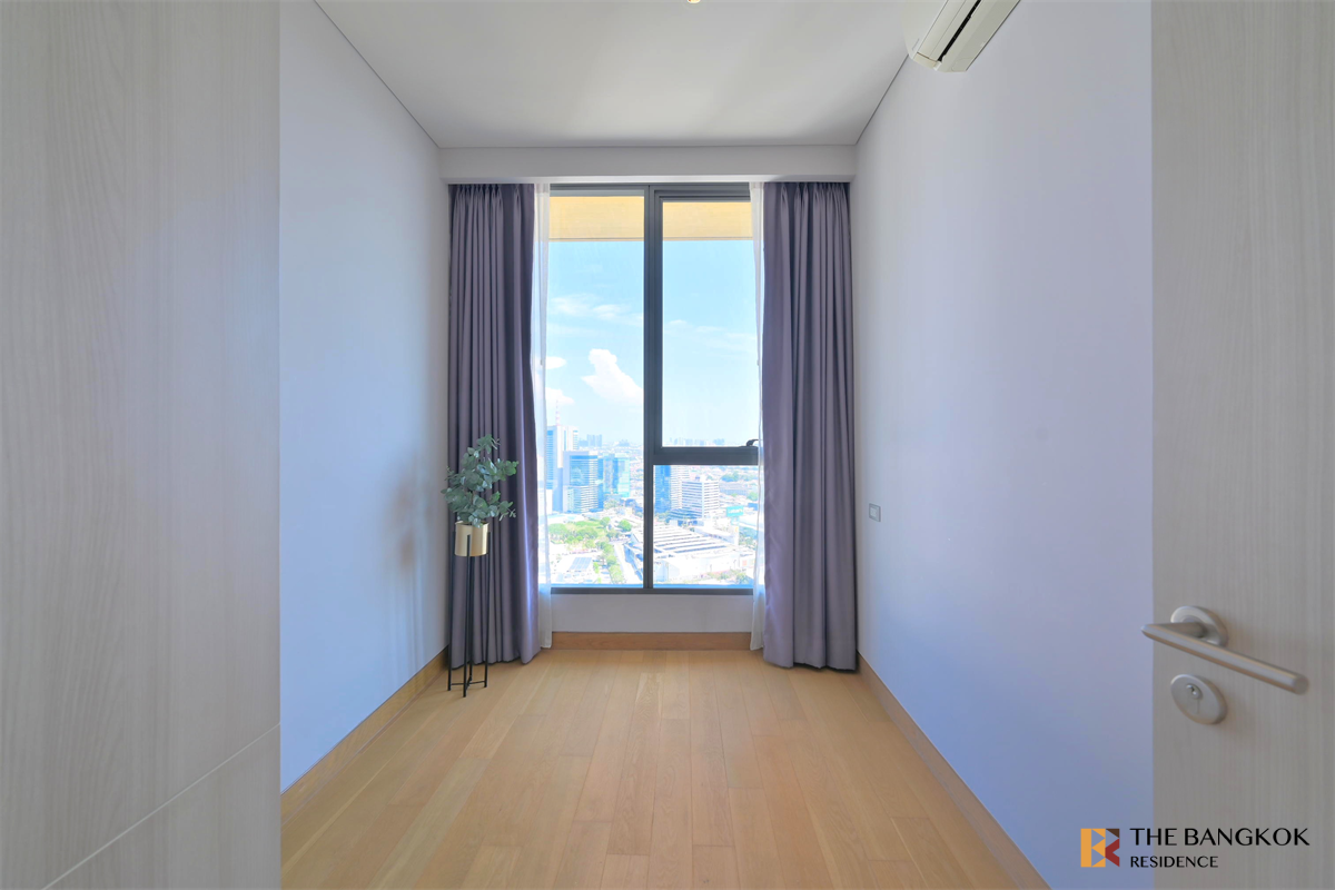 picture The Lumpini 24  Beautiful Room, Ready-to-move-in - 7/10