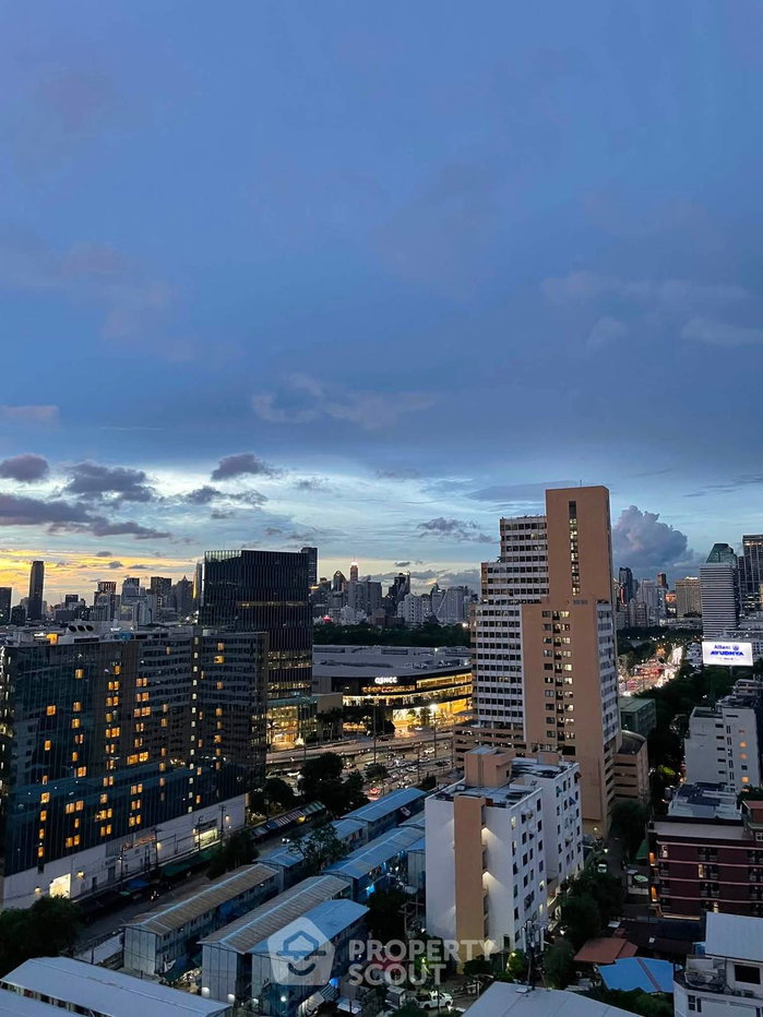 picture 1-BR Condo At LIFE Rama 4 - Asoke, 17th Floor, 400m MRT Queen Sirikit (ID 3129423) - 10/18
