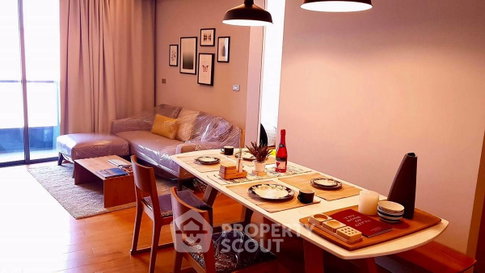 Well-Priced 2-BR Condo At The Lumpini 24, 28th Floor, BTS Phrom Phong (ID 2873805)