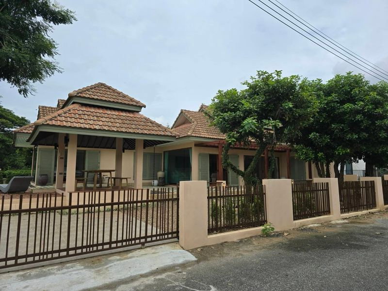 รูป 🏡 ขายด่วน! บ้านสไตล์ล้านนาร่วมสมัย วิวภูเขา-ทะเลสาบ พร้อมผู้เช่า ต.ออนใต้ สันกำแพง 📞 063-6649056 - รูปที่ 18/20