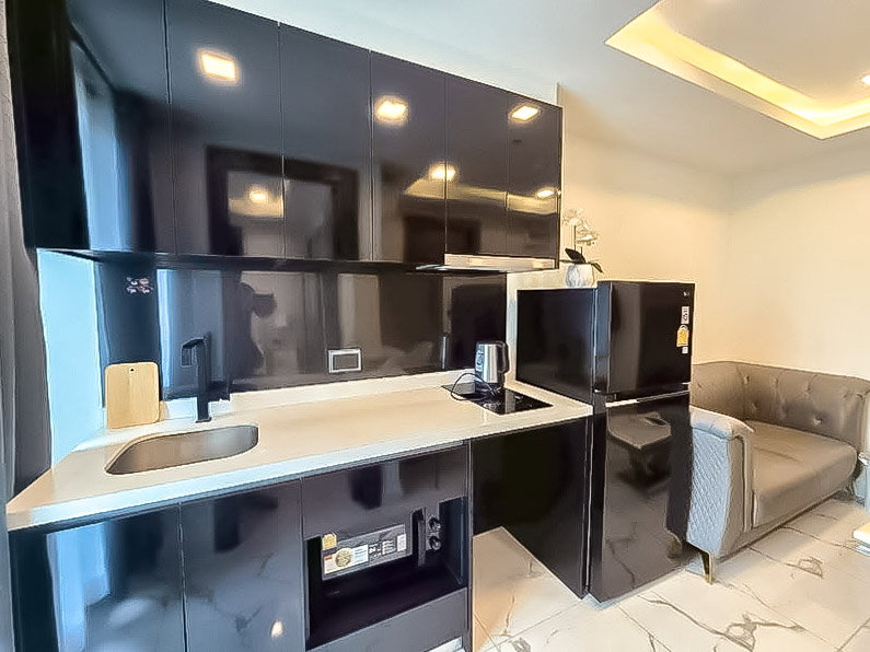 picture Arcadia Millennium Tower Condo for Sale South Pattaya 1Bed - 4/7