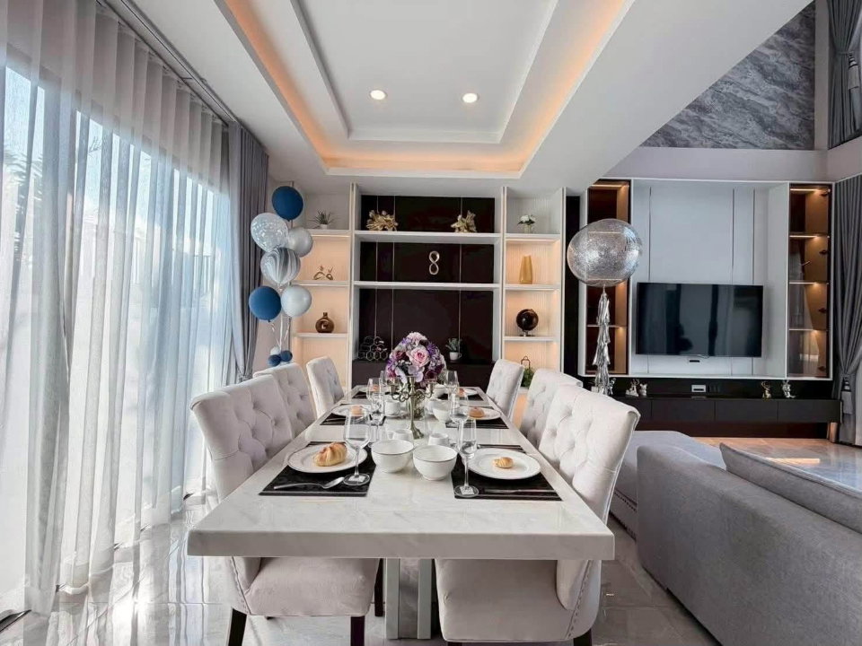 รูป ขายบ้านพูลวิลล่า 2 ชั้น Modern Living พัทยา 4 ห้องนอน พร้อมสระว่ายน้ำส่วนตัว ทำเลทุ่งกลม-ตาลหมัน - รูปที่ 5/15