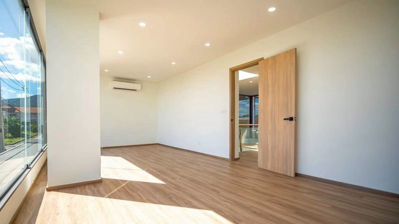 รูป 🏡ขายบ้านโมเดิร์น House for sale ขายบ้านใหม่ติดสนามบิน T. 063-6649056 - รูปที่ 6/19