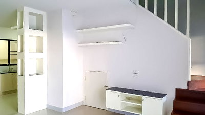 Houses for sale Bang Lamung Chonburi : House for Sale Nong Pla Lai East Pattaya 3 Bedroom