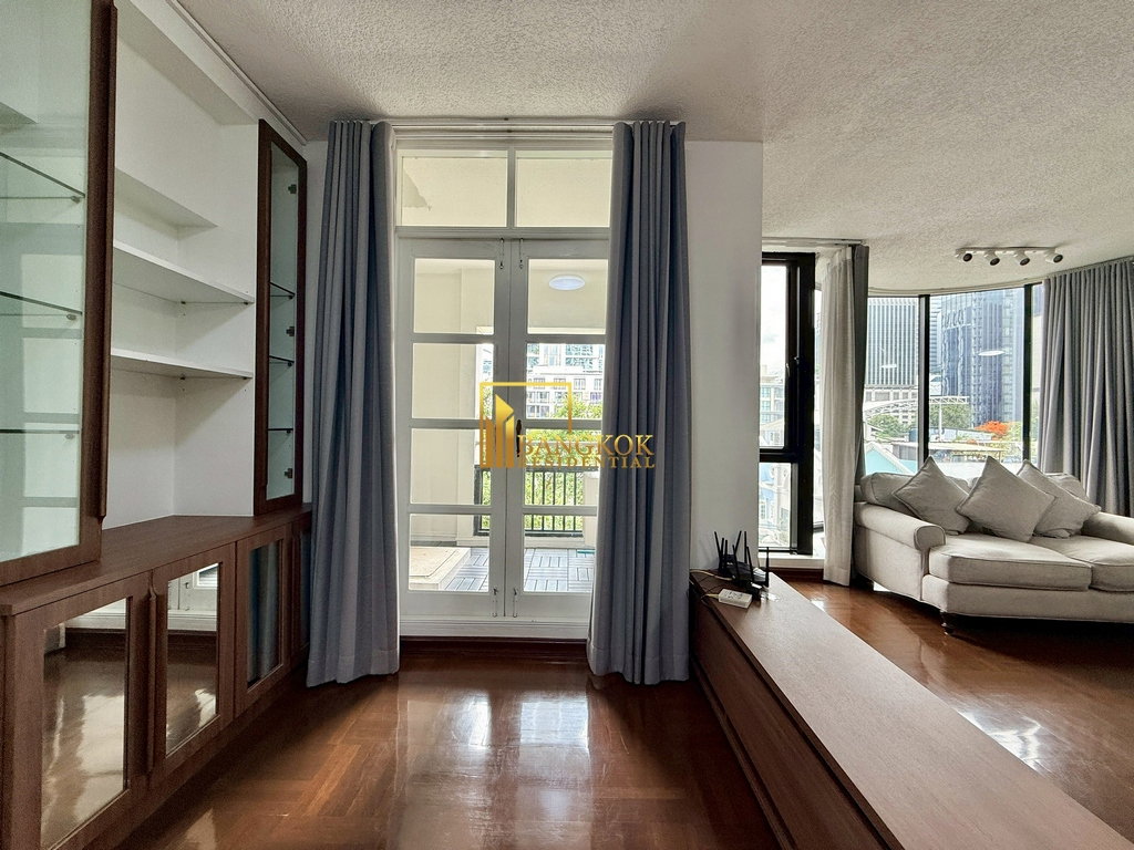 รูป Well Maintained 3 Bedroom Apartment For Rent in Chidlom Area - BR0735AP - รูปที่ 4/45
