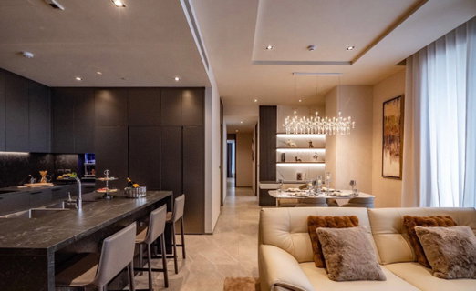 sale: Hyde Heritage Thonglor, 3 bedrooms. Beautiful unit excellent investment opportunity. Near BTS Thonglor. Interested? Add me on Line: @841qqlnr