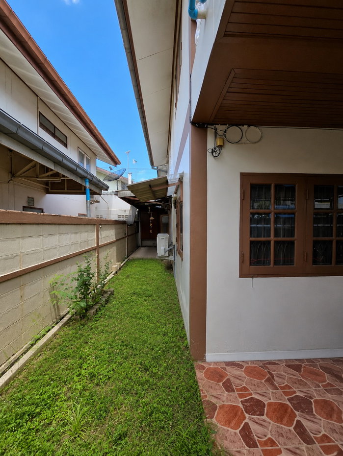 รูป ขายบ้านเดี่ยว 2 ชั้น หมู่บ้าน บก.ทหารสูงสุด รามอินทรา 46 พื้นที่ 54 ตร.ว. 3 ห้องนอน ทำเลดี ใกล้รถไฟฟ้าสายสีชมพู - รูปที่ 3/15