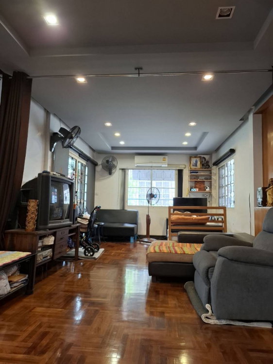 รูป ขายบ้านเดี่ยวรีโนเวทใหม่ พร้อมอยู่ หมู่บ้านมงคลทิพย์ รามอินทรา 34 ใกล้รถไฟฟ้าสายสีชมพู - รูปที่ 5/11