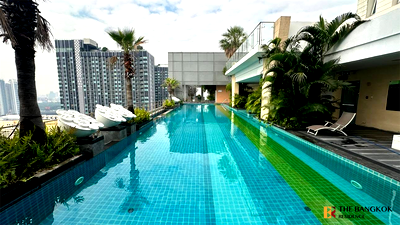 Condos for sale : The Line Phahonyothin Park near BTS Phahonyothin 24 Beautiful Room, Good Condition