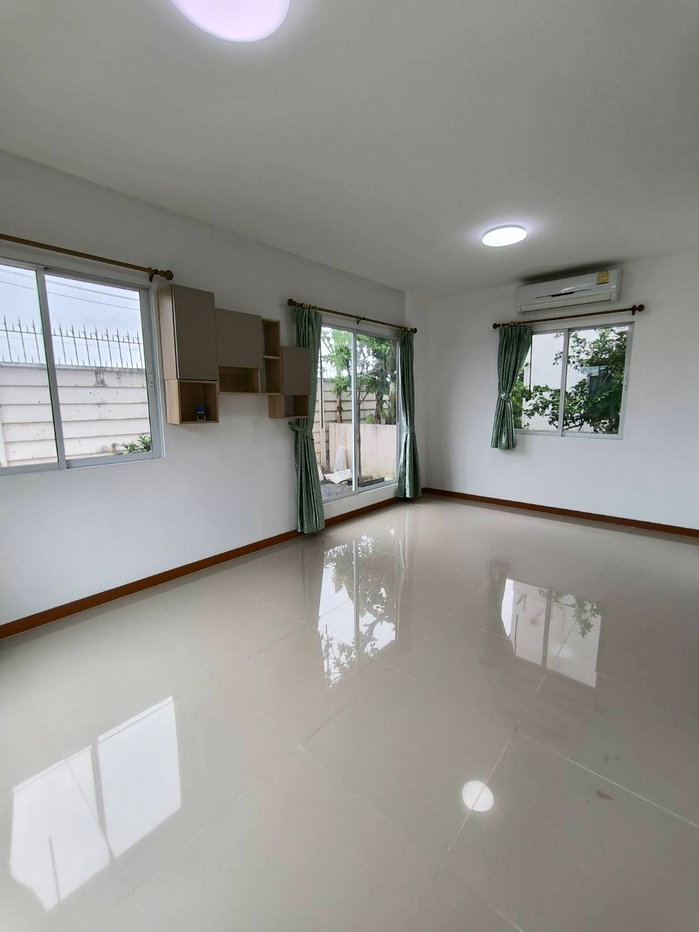 รูป เช่า 22,000 ขาย 4.3 ล้าน บ้านเดี่ยว 2 ชั้น หมู่บ้านเดอะทรัสต์ ศรีนครินทร์ แพรกษา 45.8  ตร.วา หลังมุม พร้อมอยู่ - รูปที่ 4/20