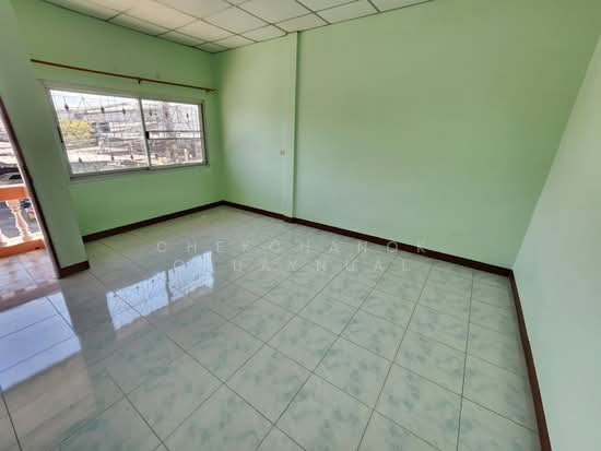 รูป ทาวน์เฮ้าส์ 2ชั้น ติดถนน เพชรเกษม112 ที่ดิน 24 ตรวา. 2ห้องนอน 2ห้องน้ำ - รูปที่ 18/34