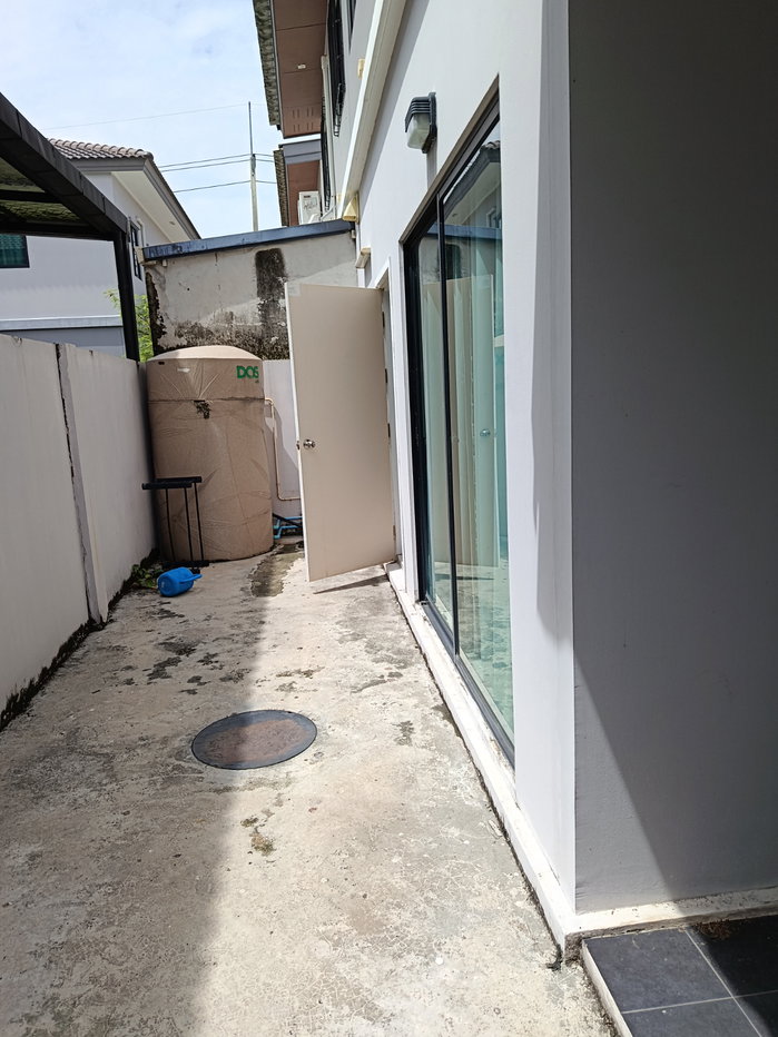 picture Like-New 3-Bedroom Townhome for Sale at The Plant Rangsit–Khlong 2 - 15/22