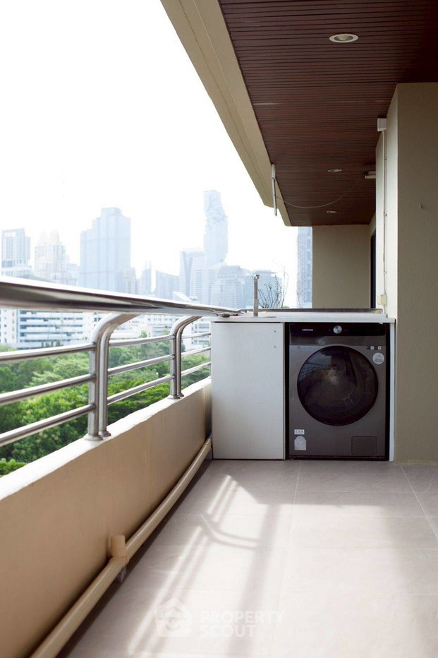 picture 2-BR 105 Sqm Condo For Rent At Supreme Ville, MRT Khlong Toei (ID 1113853) - 7/9
