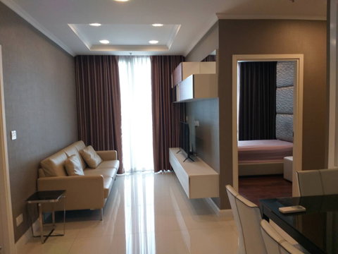 For Rent The Metropolis Samrong Condominium 2 Bedrooms 1 Bathroom 52 Sq.m.  on 30th Floor Rental Price 20,000 Baht/month