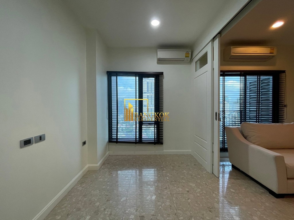 picture The Crest Sukhumvit 34 | Beautiful 3 Bedroom Duplex Condo in Thonglor - BR13395CD - 11/31