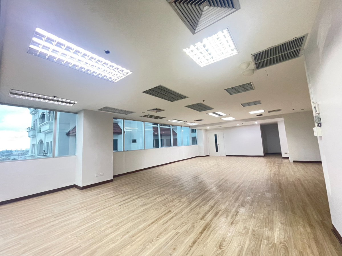 รูป ด่วน!! โปรโมชั่นลดราคา!! ให้เช่า อาคาร เจ.เพลส ทาวเวอร์ ช่องนนทรี กรุงเทพ - รูปที่ 8/14