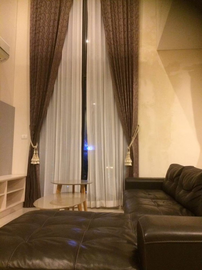 รูป Villa Asoke ปล่อยขาย ราคาดีที่สุดในตึก สภาพดีชั้นสูง เฟอร์นิเจอร์ครบ 1 ห้องนอน 2 ห้องน้ำ  - รูปที่ 13/13