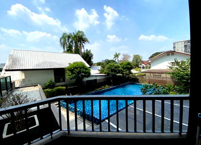 Condos for sale : URGENT SALE! Living Nest Ladprao 44 Condo — Near Phawana BTS