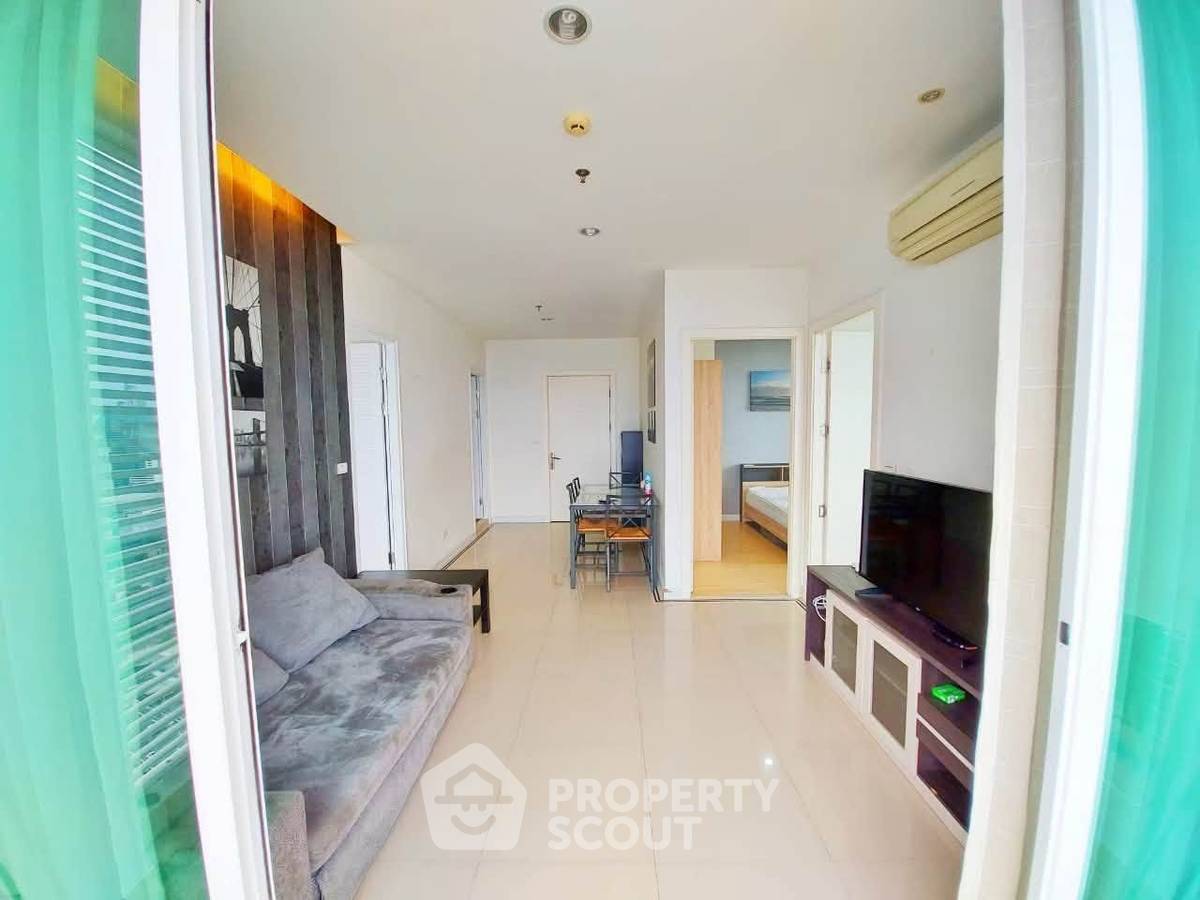 picture 2-BR Condo At T.c. Green Rama 9, 32nd-Floor Near MRT Phra Ram 9 (ID 3129388) - 4/6