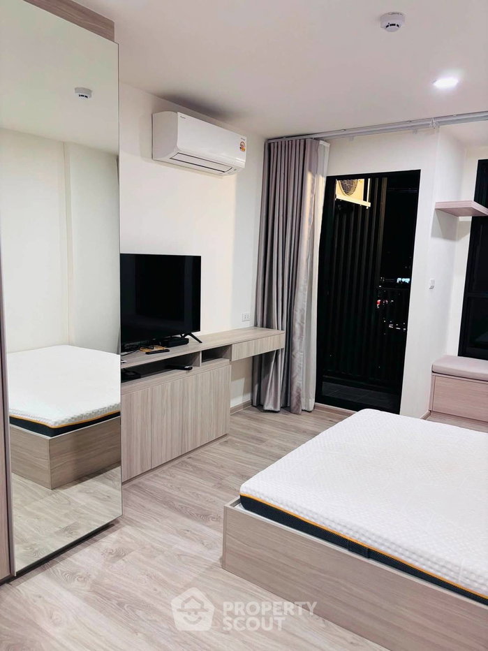 picture Pet-Friendly 1-BR Condo at Origin Play Sri Udom Station | Bang Na (ID 3127190) - 1/6