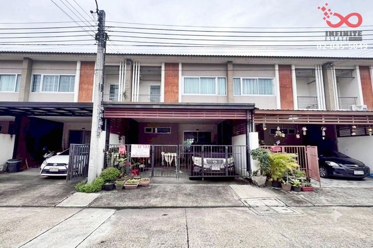 3-bed townhouse for sale, 140 sqm, 29.8 sq wah, Lat Krabang