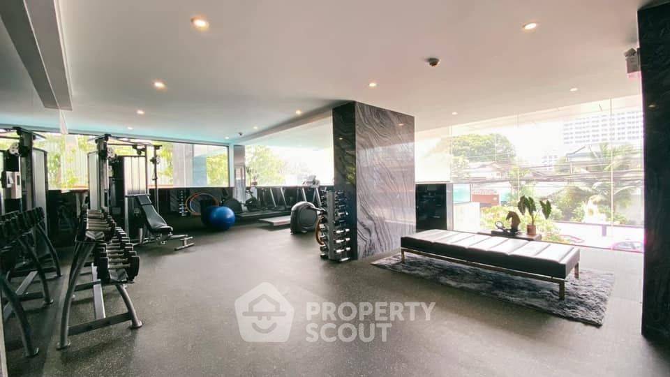 รูป คอนโด 1 ห้องนอน 43 ตร.ม. ชั้น 5 ที่ 168 สุขุมวิท 36 ใกล้ BTS ทองหล่อ (ID 1936171) - รูปที่ 13/14