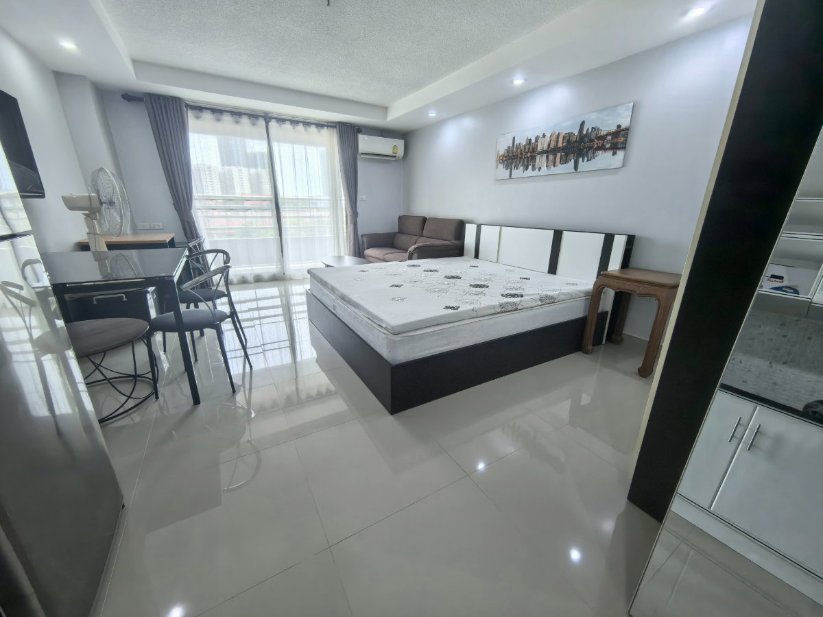 picture Pay 200 000 THB down, and move in! The rest in 2-20 years finance. - 1/17