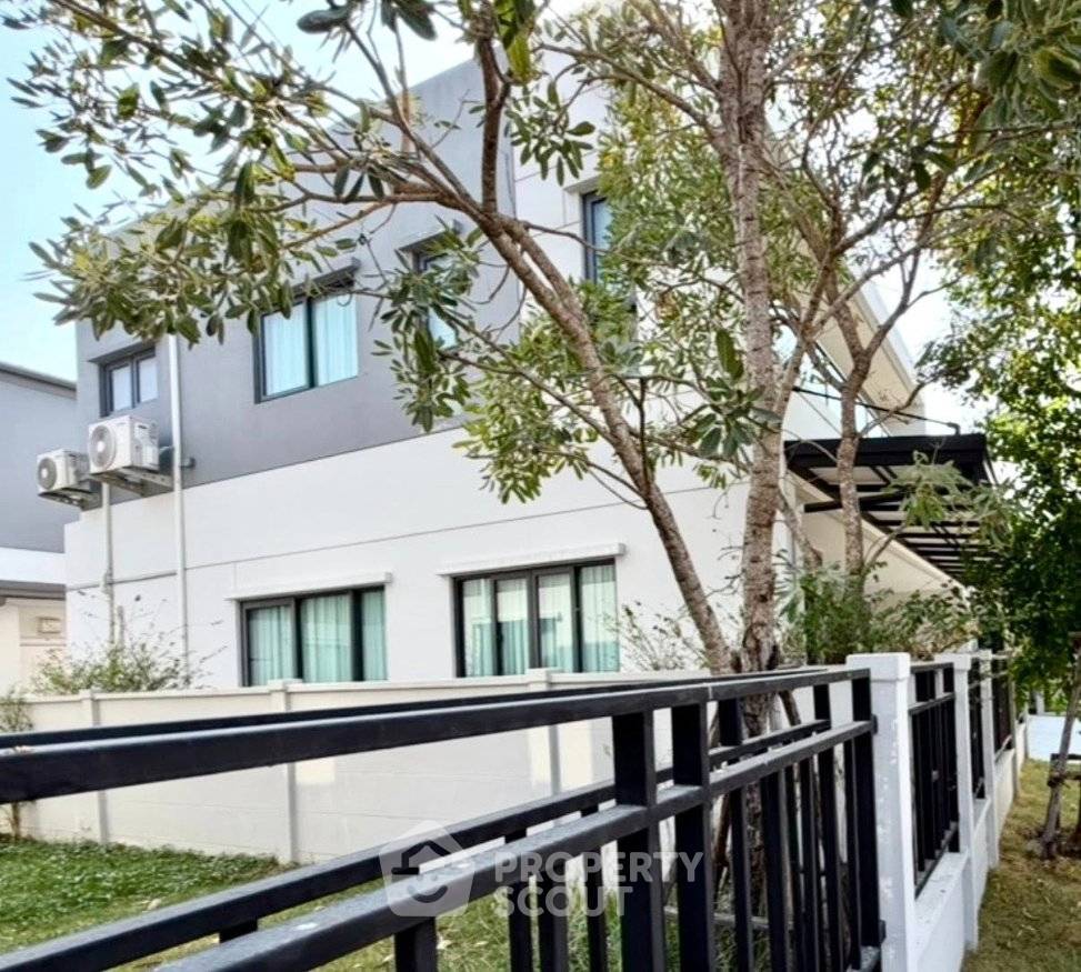 picture 4-BR House For Rent, Centro Bangna Km.7, Bang Kaeo, Bang Phli (ID 3128502) - 8/20