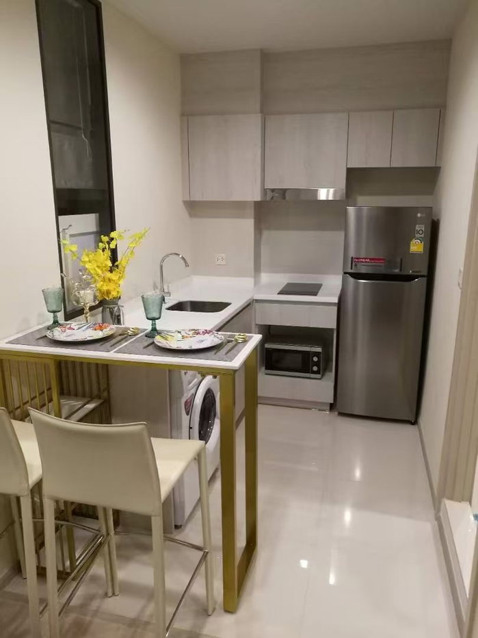 picture Sale Life One Wireless (4.65 Million Baht) - 5/10