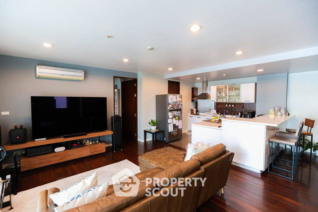 picture 3-BR 177 Sqm Condo At Baan Saraan, Phrom Phong Near MRT Phetchaburi (ID 3128546) - 4/10
