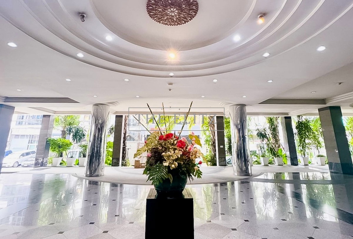 รูป ✨ Best Value in Sukhumvit! Spacious 2-Bedroom unit with abundant space in the core Sukhumvit area - perfect for a convenient lifestyle ✨ - รูปที่ 32/33