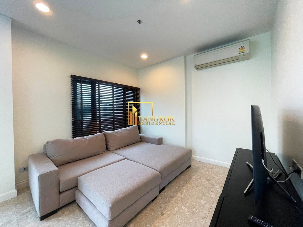 picture The Crest Sukhumvit 34 | Beautiful 3 Bedroom Duplex Condo in Thonglor - BR13395CD - 2/31