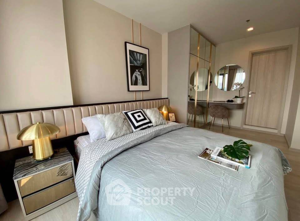 picture High-Floor 2-BR Condo At Life One Wireless, BTS Phloen Chit (ID 2999771) - 8/10