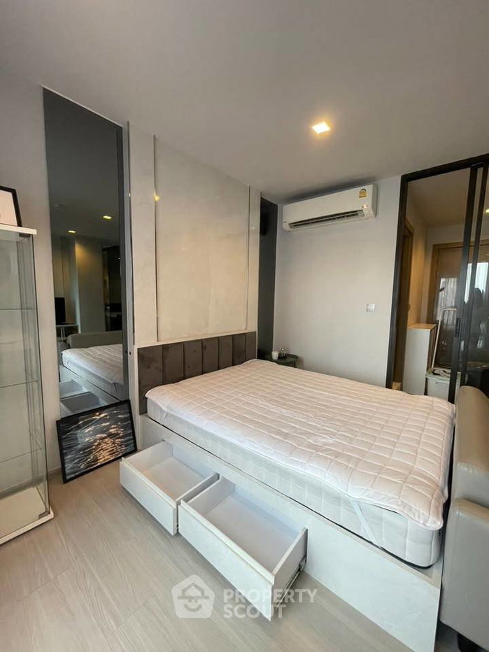 picture 1-BR 28 Sqm Condo, Life Asoke - Rama 9, MRT Phra Ram 9 (300m) 📍 (ID 3129752) - 9/22