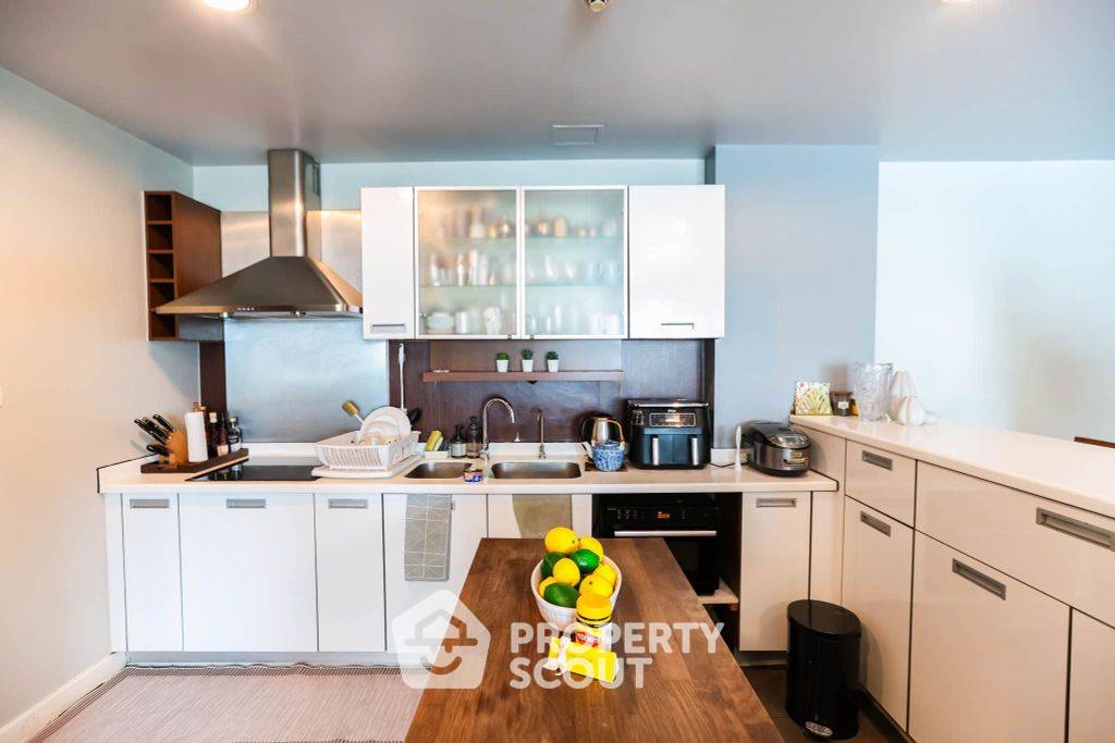 picture 3-BR 177 Sqm Condo At Baan Saraan, Phrom Phong Near MRT Phetchaburi (ID 3128546) - 8/10