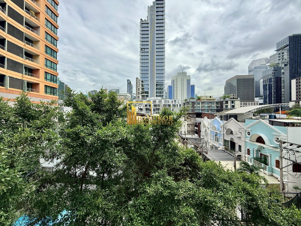 รูป Well Maintained 3 Bedroom Apartment For Rent in Chidlom Area - BR0735AP - รูปที่ 6/45