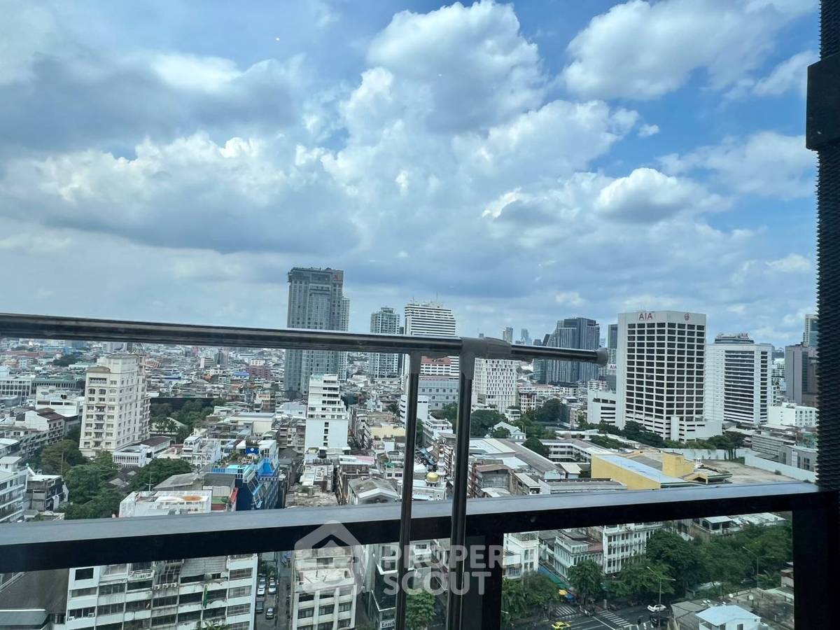 picture High-Floor 1-BR 47 Sqm The Lofts Silom, 400m to BTS Surasak (ID 3127098) - 16/16