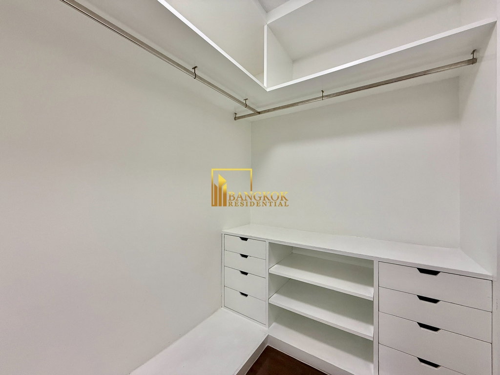 รูป Well Maintained 3 Bedroom Apartment For Rent in Chidlom Area - BR0735AP - รูปที่ 17/45