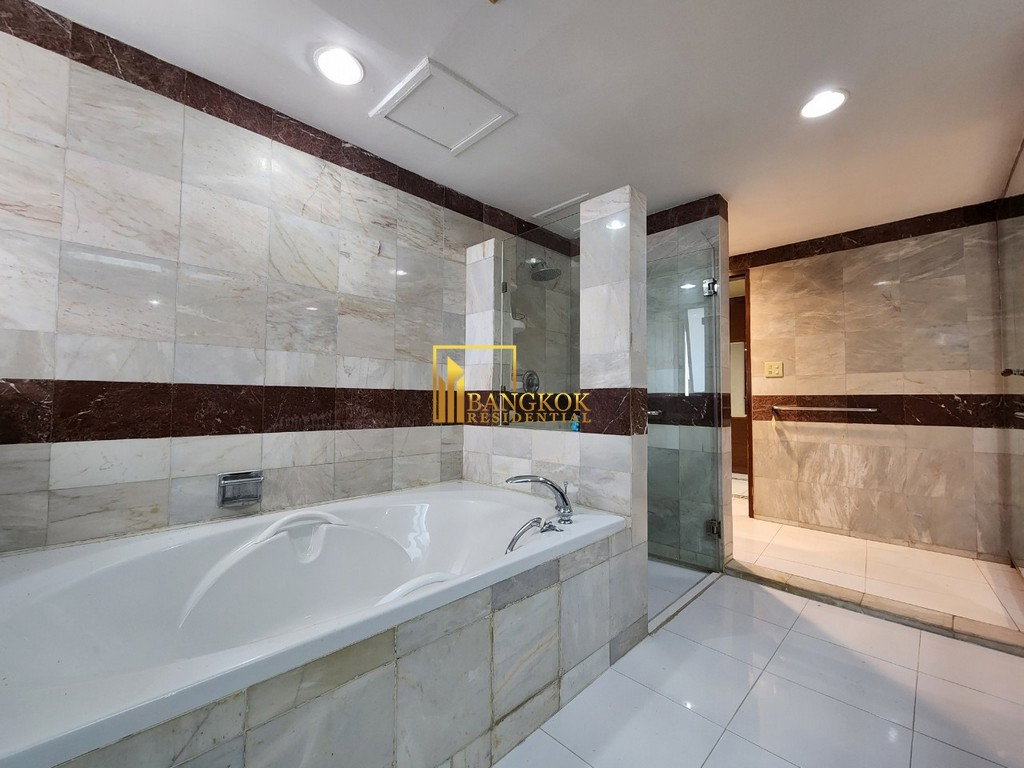 รูป President Park | Charming 3 Bedroom Property in Phrom Phong - BR14462CD - รูปที่ 32/44