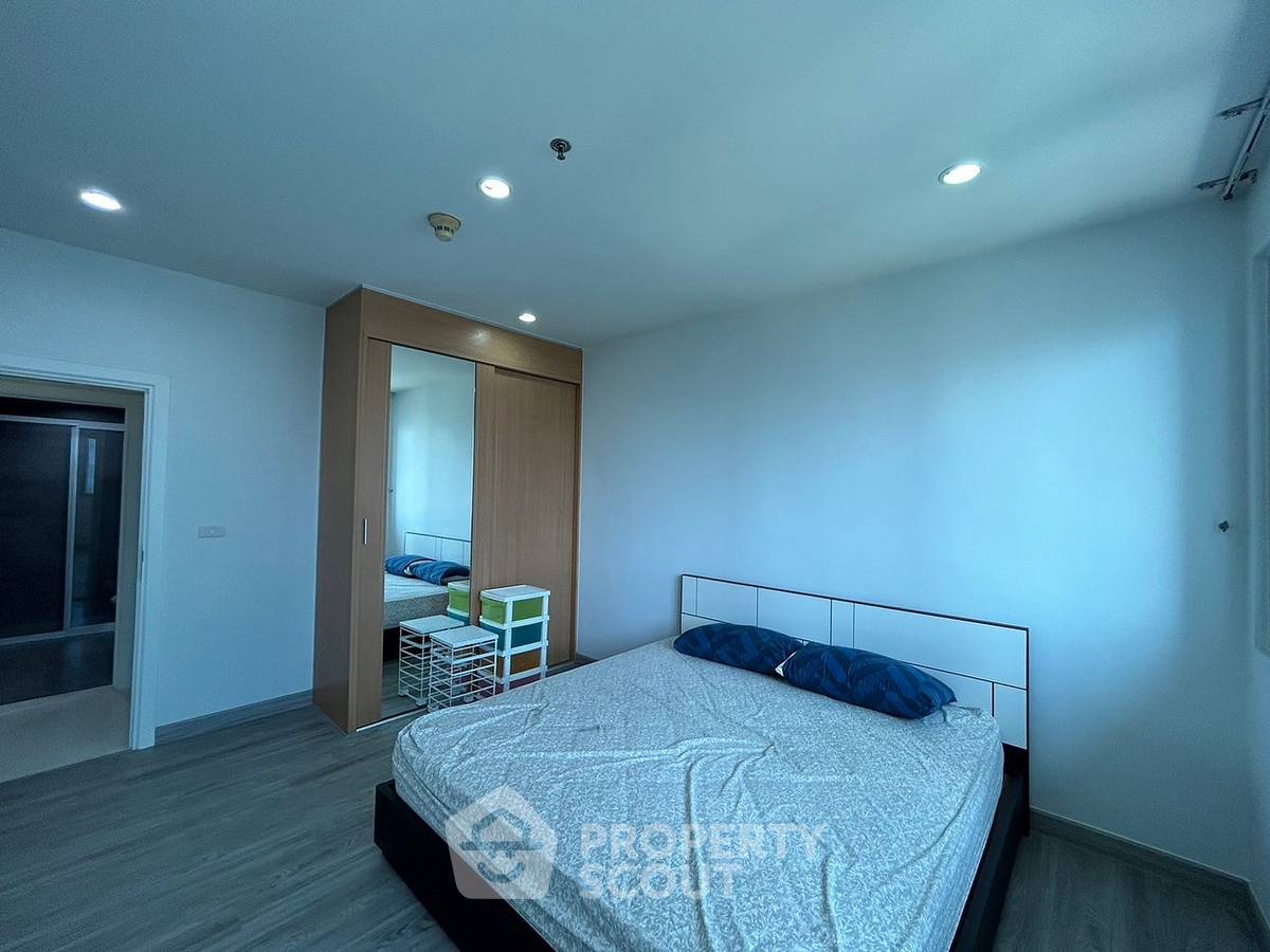 picture 2-BR Condo For Rent, The Star Estate @ Narathiwas, Chong Nonsi (ID 1139018) - 13/18