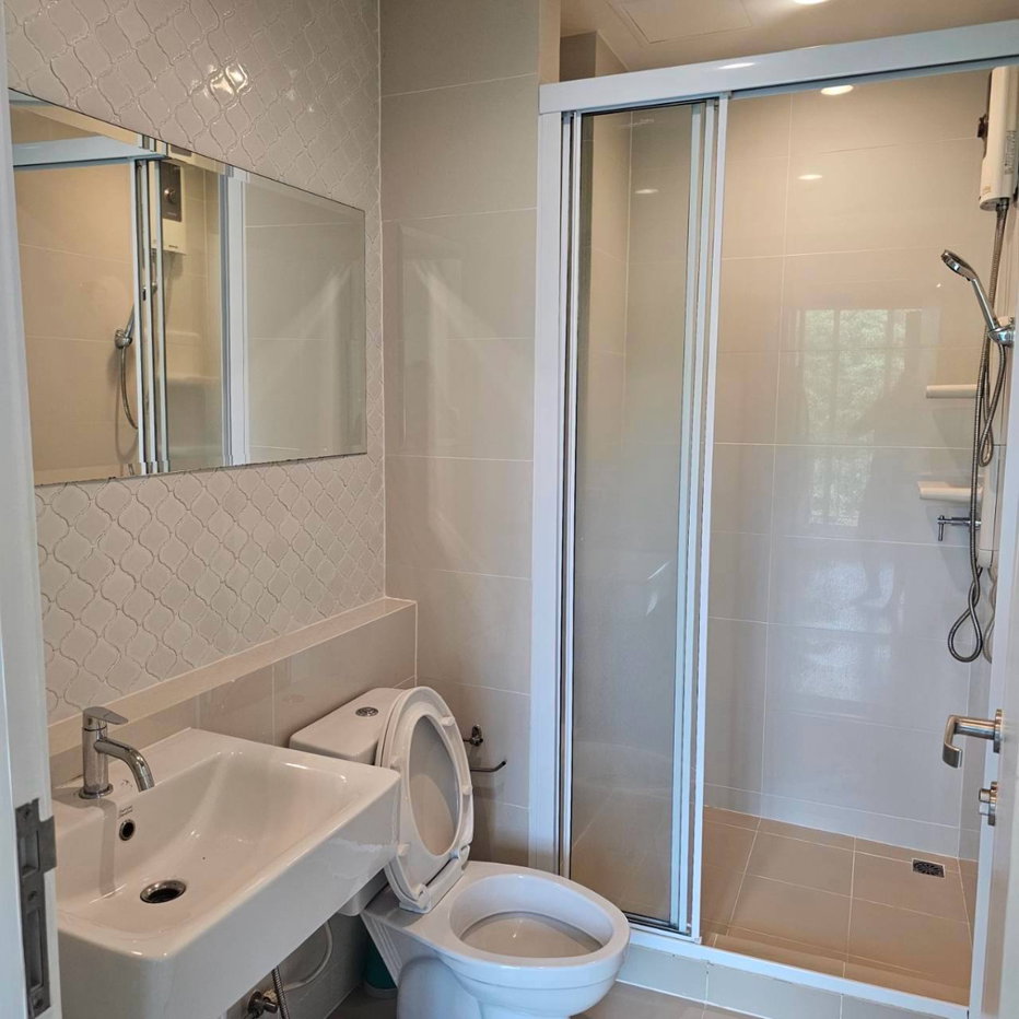 picture The Base Downtown For Sell WR-04695 - 7/12