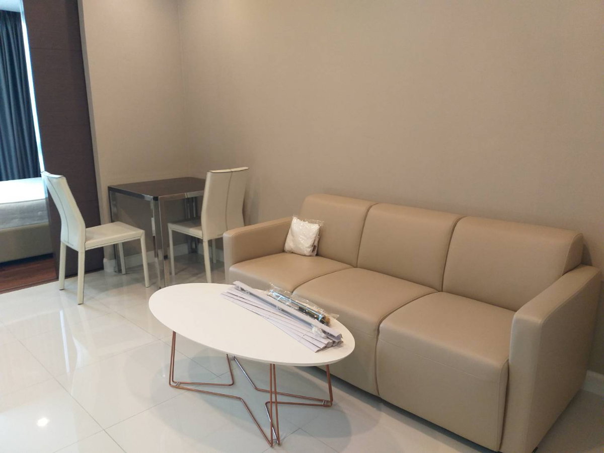 รูป ***ให้เช่าเดอะเมโทรโพลิส สำโรง คอนโดมิเนียม (ติด BTS สำโรง)  1 ห้องนอน 1 ห้องน้ำ ขนาด 35 ตร.ม. ชั้น 14 ตึก A เฟอร์ครบ ปล่อยเช่า 12,000 บาท/เดือน - รูปที่ 3/11