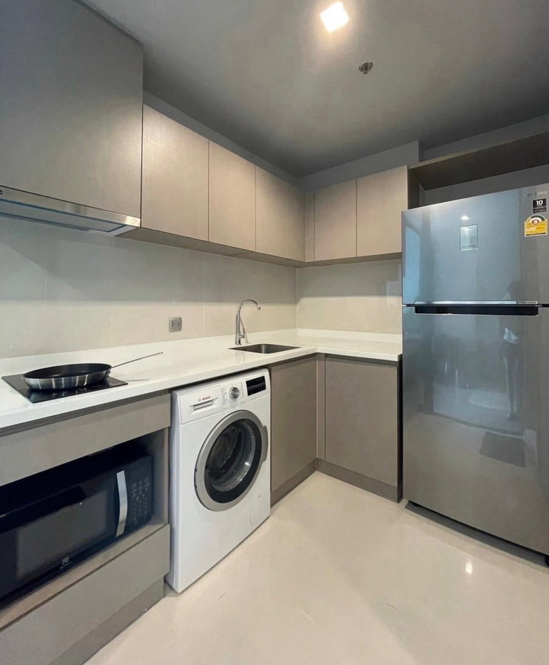 picture 🏠🦋 For rent , Life ladprao 1 bedroom ( best price ) - 4/5