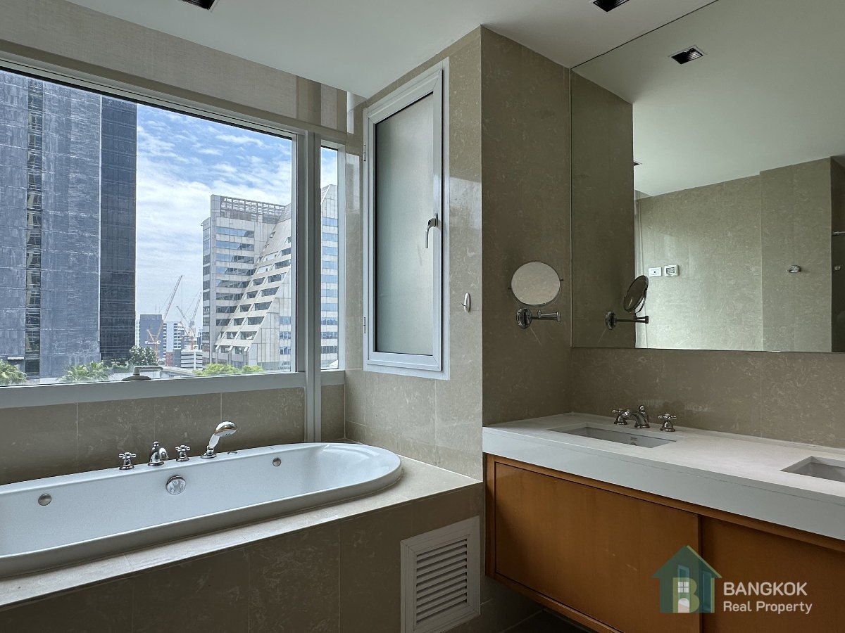 picture Athenee Residence I Condo for Rent 3 Bed BTS Ploenchit - 17/25