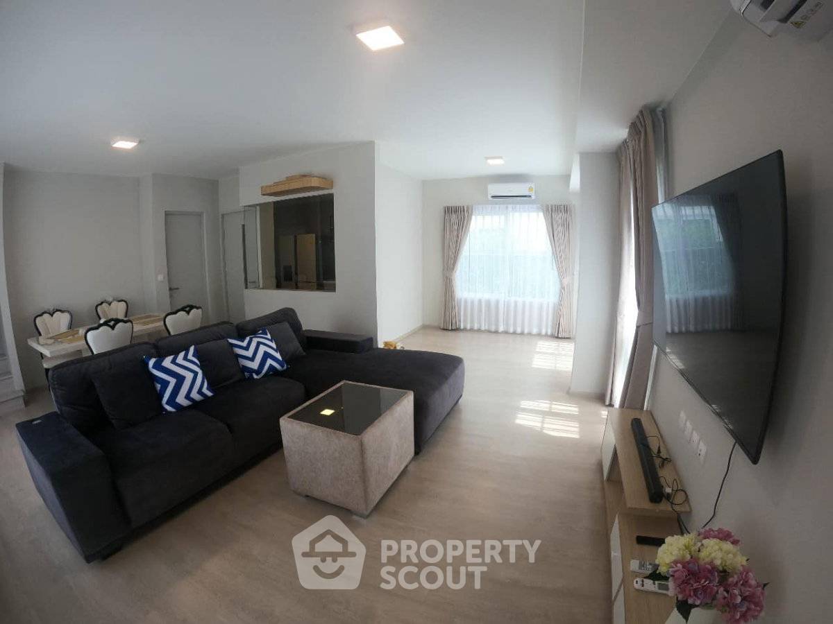 picture 3-Bed House For Rent, Anya Bangna-Ramkhamhaeng 2, Dokmai (ID 3128491) - 1/13