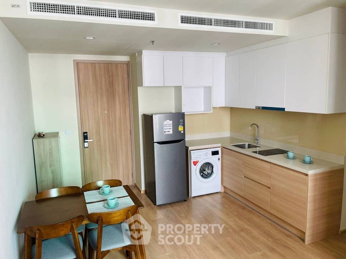 picture 2-BR Condo Noble Around Sukhumvit 33, 12th Floor Near BTS Phrom Phong (ID 1396541) - 2/8
