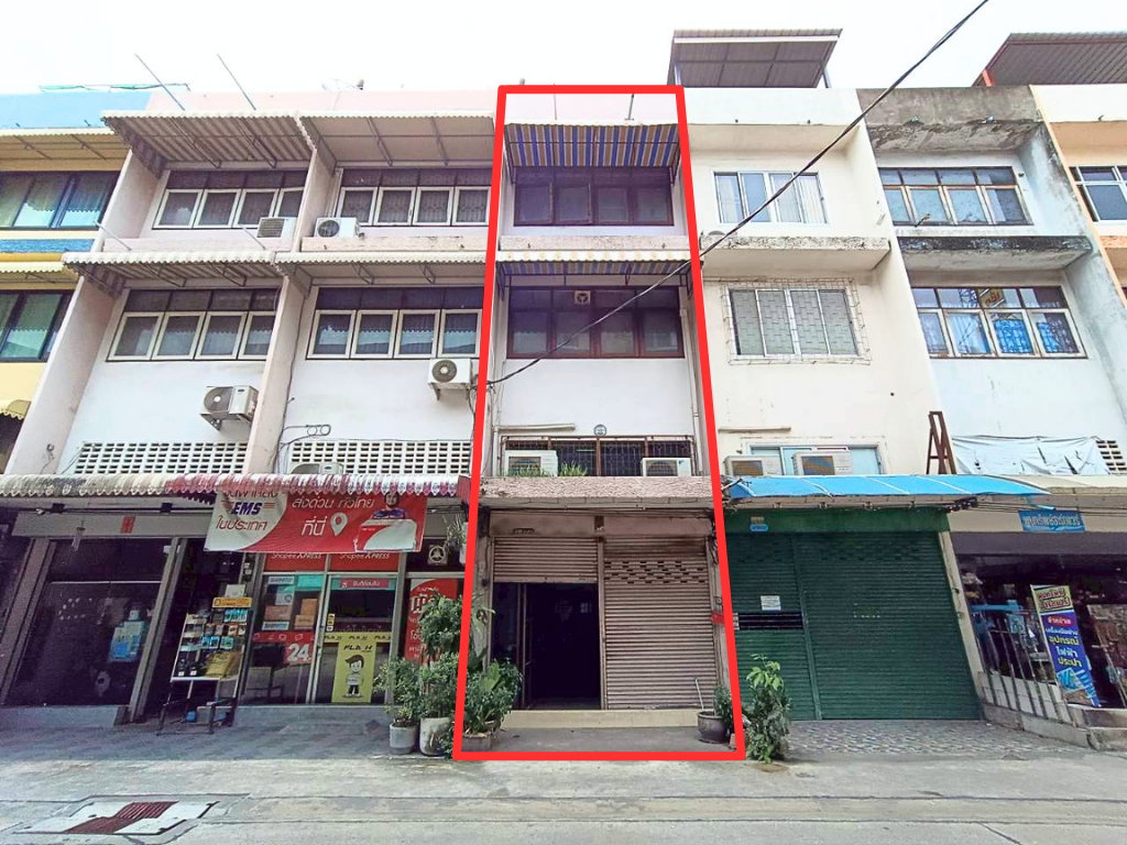 รูป อาคารพาณิชย์ 3 ชั้น ซ.ลาดพร้าว 64 ติดถนน ทำเลค้าขาย ใกล้ CJ MORE และ 7-eleven เจ้าของขายเอง - รูปที่ 1/8