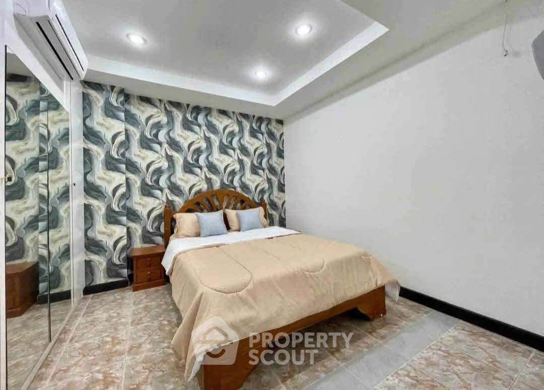 รูป คอนโด 2 ห้องนอน 66 ตร.ม. ที่สยาม โอเรียนทอล พัทยา ใกล้ทะเล เลี้ยงสัตว์ได้ (ID 3128944) - รูปที่ 5/12